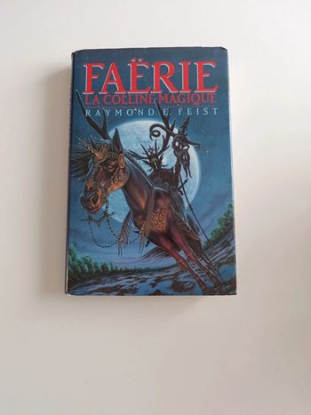 Livre Faerie la colline magique