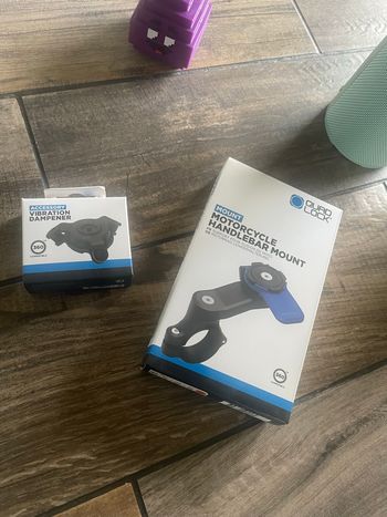 Support Quad Lock + anti vibration moto neuf