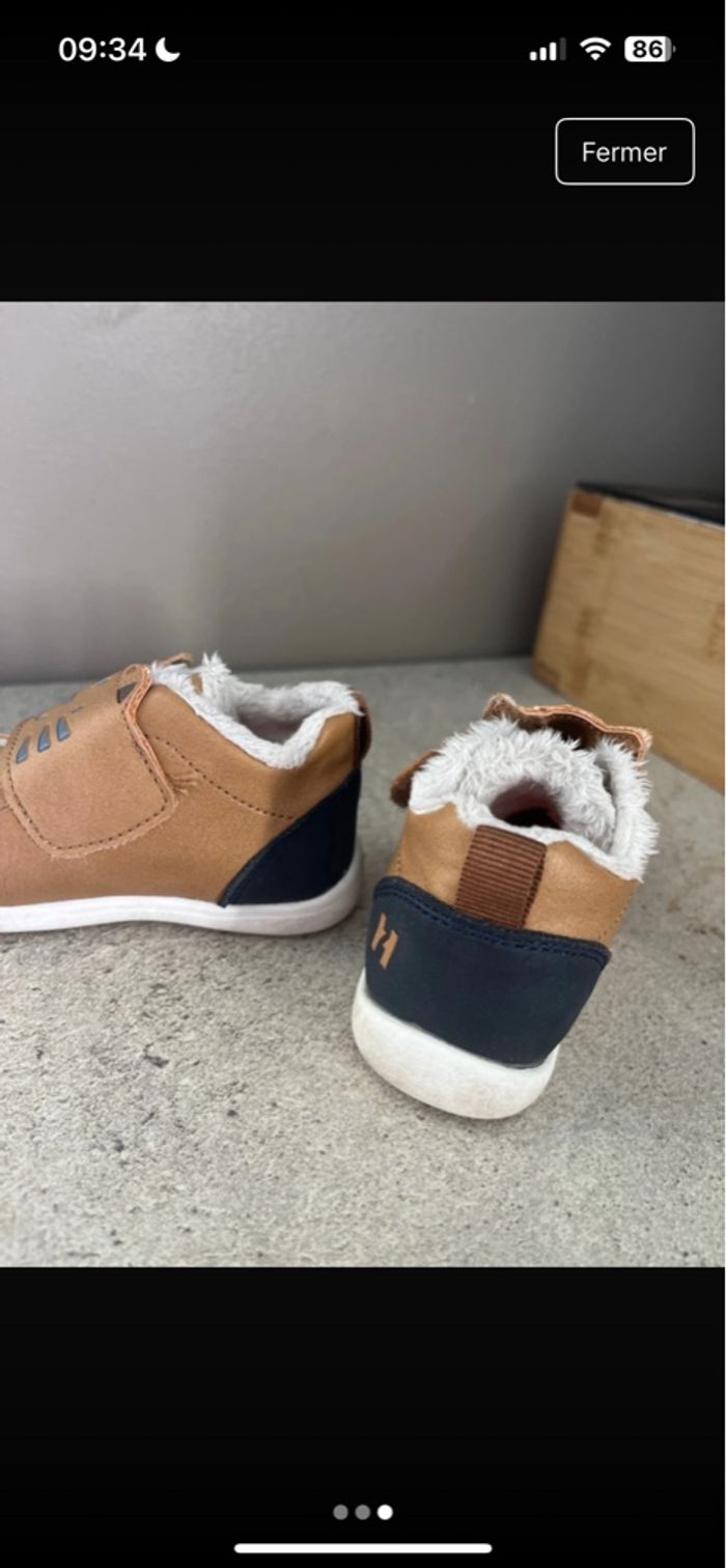 Chaussure taille 19 - photo numéro 3