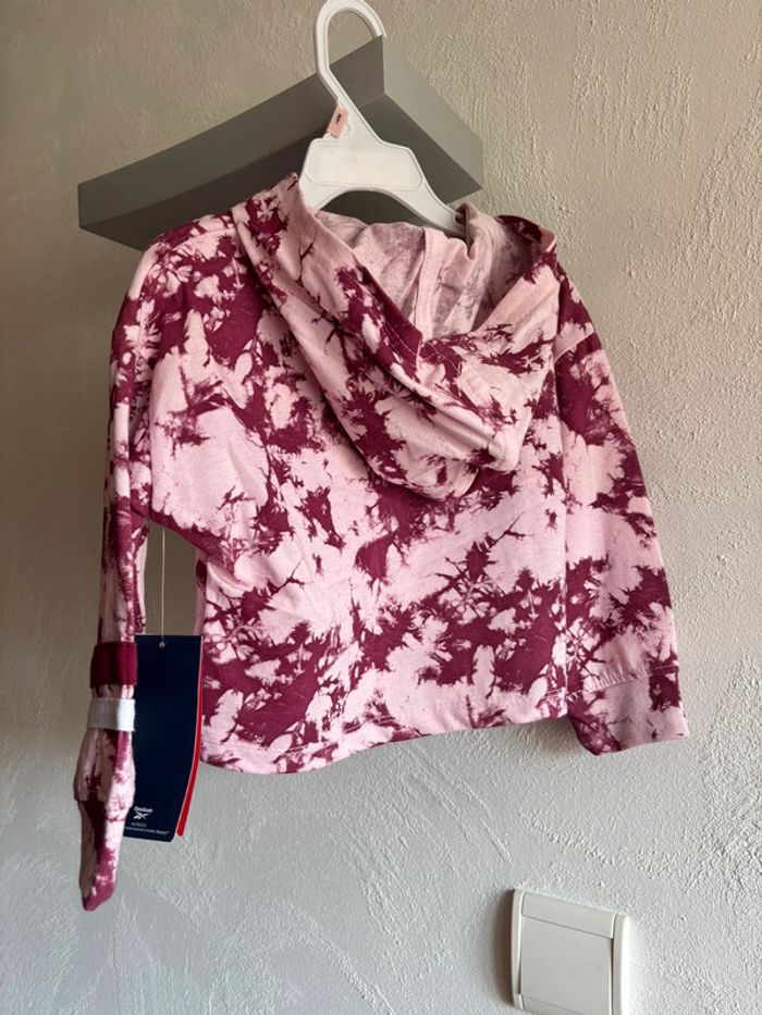 Sweat à capuche et le legging Reebok - photo numéro 3