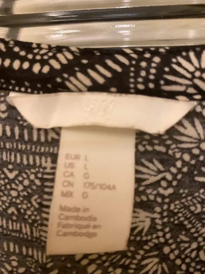 Chemisier H&M beige et noir taille L - photo numéro 3