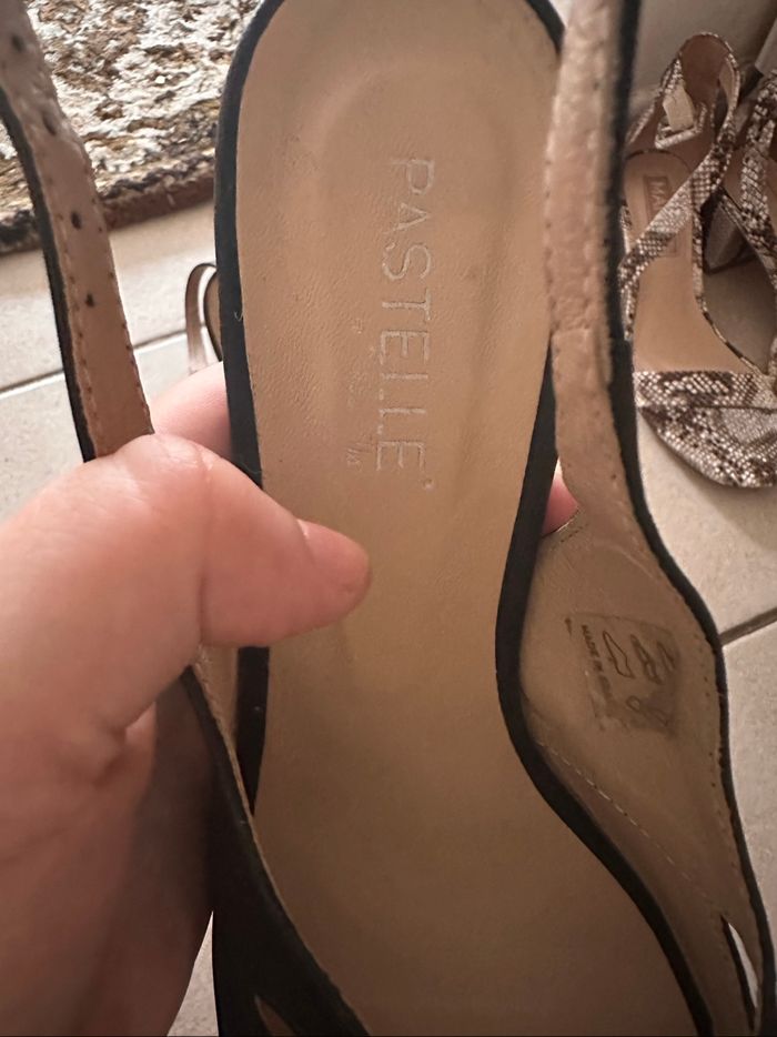 Sandales tres jolie Taille 37 Pastelle - photo numéro 4