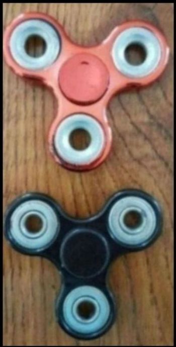 Lot de 2 handspinners