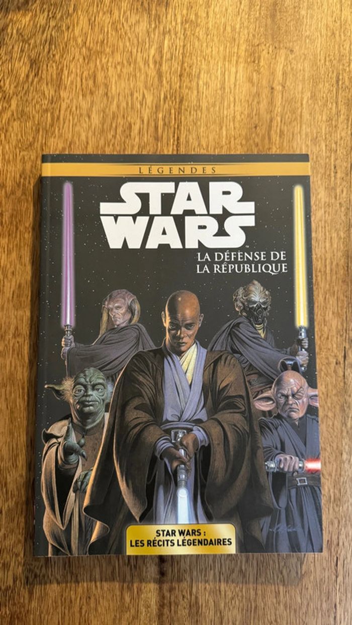 Livre Star Wars Volume 1 La Défense de la république
