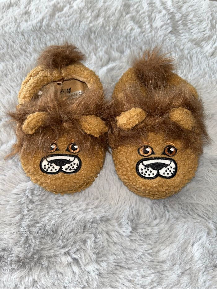Chausson lion marron - Taille 26/27 - H&M