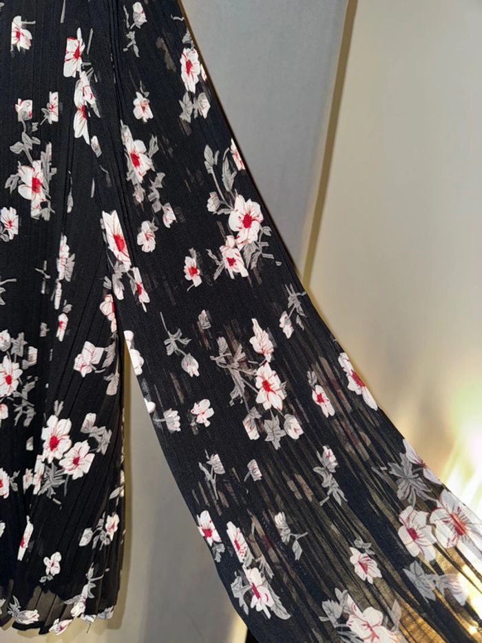 Blouse MANGO fleurie - photo numéro 2