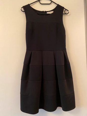Robe noire Premium Collection Taille M