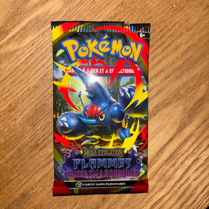 Booster Pokémon Flammes Fantasmagoriques reconditionné