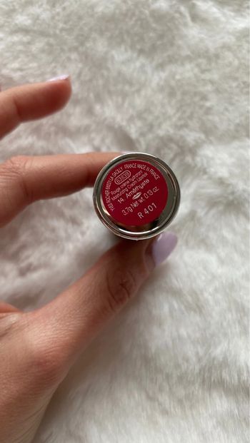 Rouge à lèvre stick rose