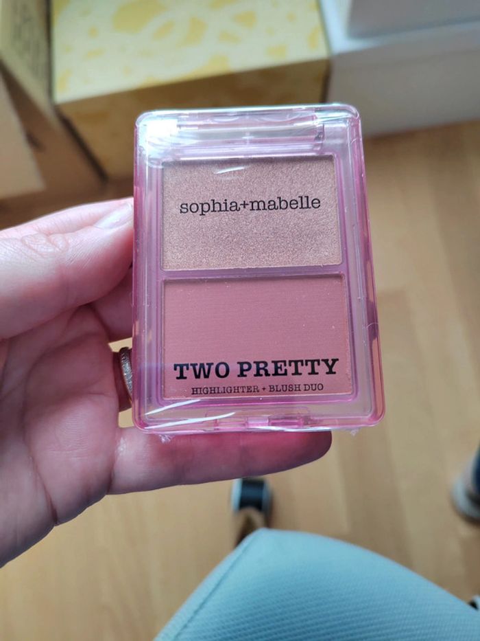 Duo highlighter+blush two pretty sophia+mabelle
