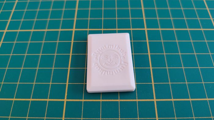 Tuile chiffre 7 sept rouge pièce détachée L'original Rummikub chiffres M&M Ventures 2014 #E31 - photo numéro 2