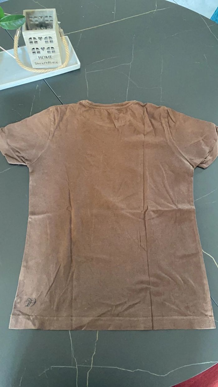 T shirt marron - photo numéro 3