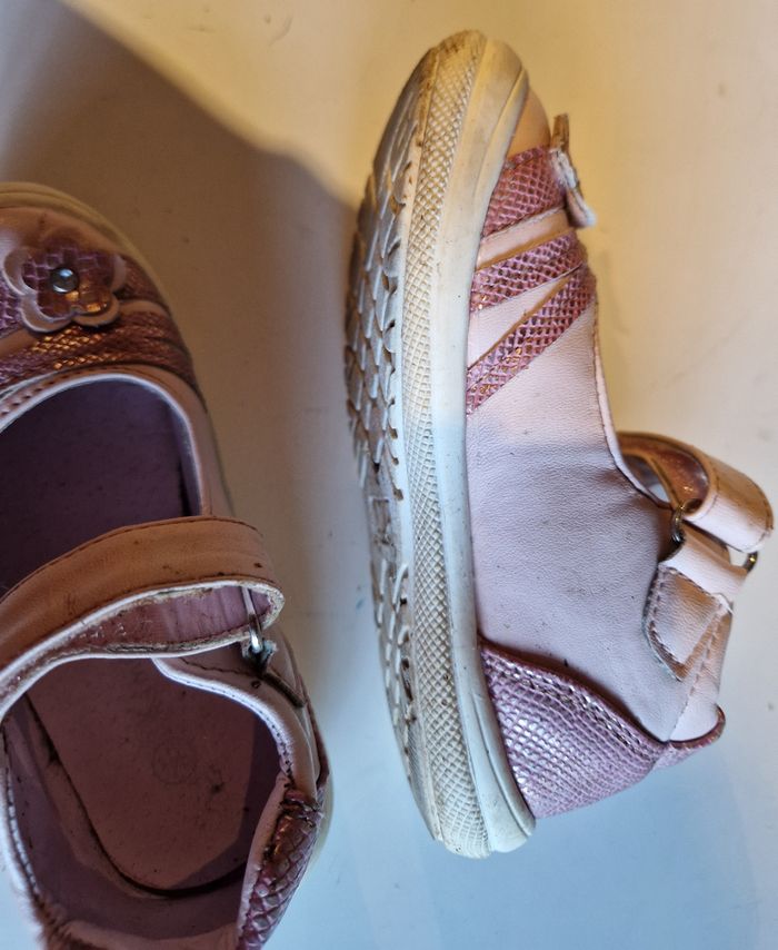 Petite chaussure rose pointure 23 marque kiadi - photo numéro 2