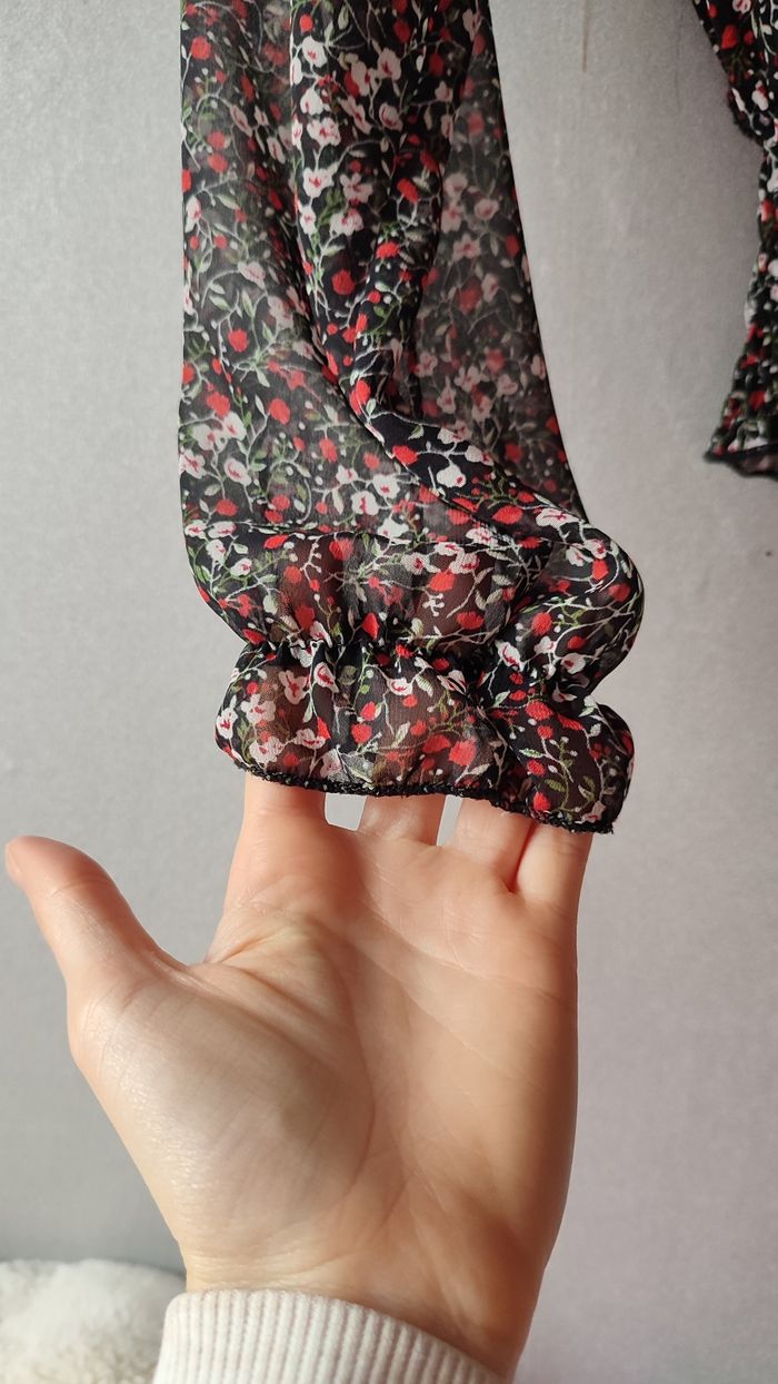 Blouse fleurie taille XS - photo numéro 7