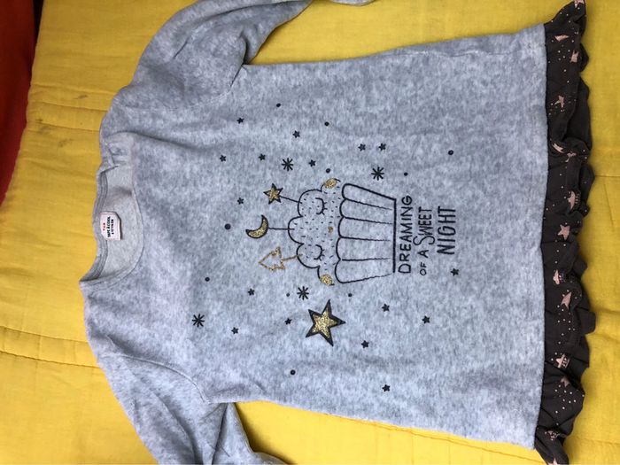 Lot vêtements fille 6 ans - photo numéro 10