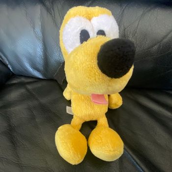 Peluche doudou pluto jaune blanc et noir nicotoy 20cm