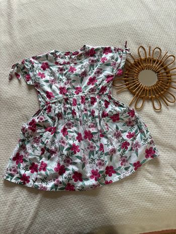 Robe tape à l’œil