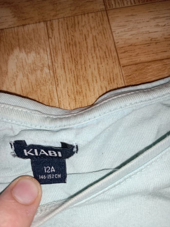 T-shirt fille Kiabi taille 12 ans en bon état - photo numéro 3