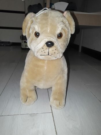 Peluche chien
