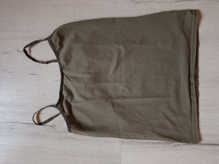 Débardeur taille 14 ans