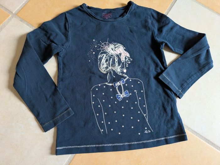 Lot deux tee-shirt manches longues fille 6 ans bon état - photo numéro 3