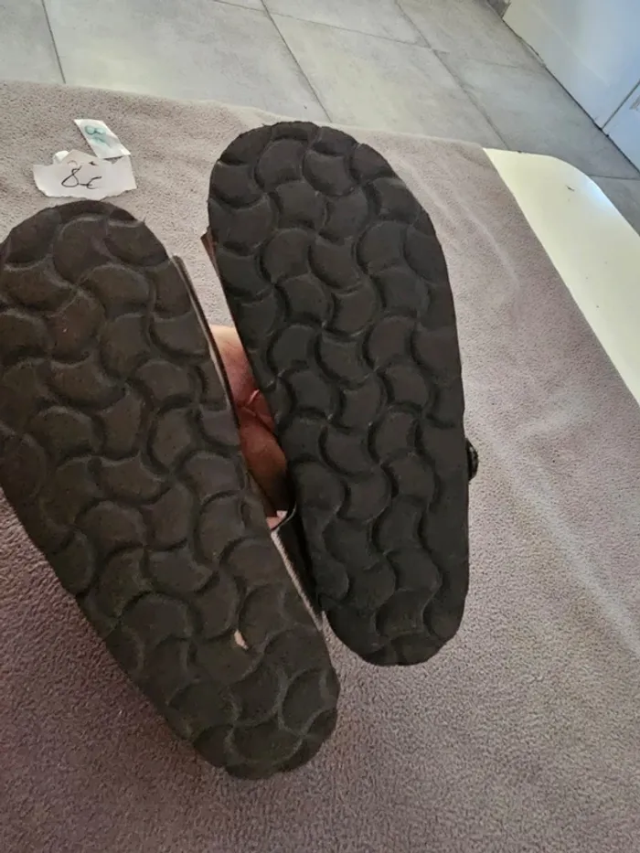 Sandales taille 29 - photo numéro 2