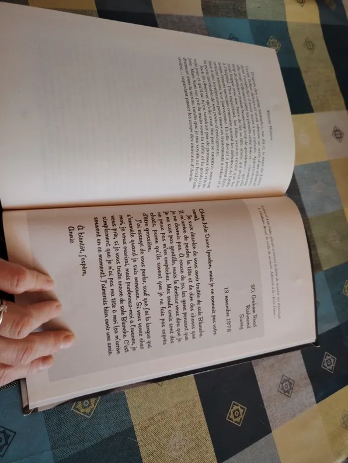 Livre Un serpent dans l'ombre - photo numéro 11