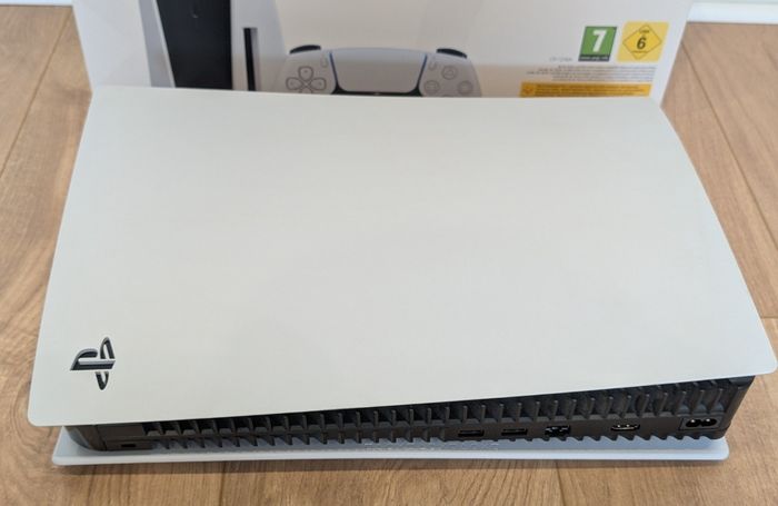 Console PS 5 - photo numéro 3