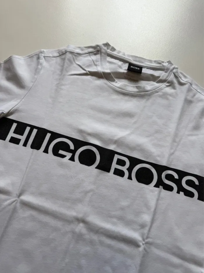 T shirt Hugo Boss - photo numéro 2