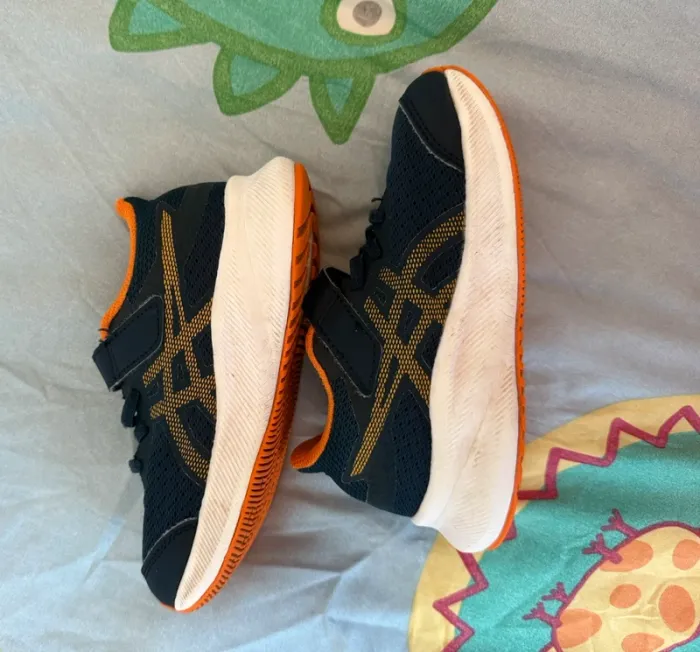 Baskets Asics - photo numéro 2