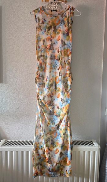 Jolie robe longue tube colorée Zara taille s
