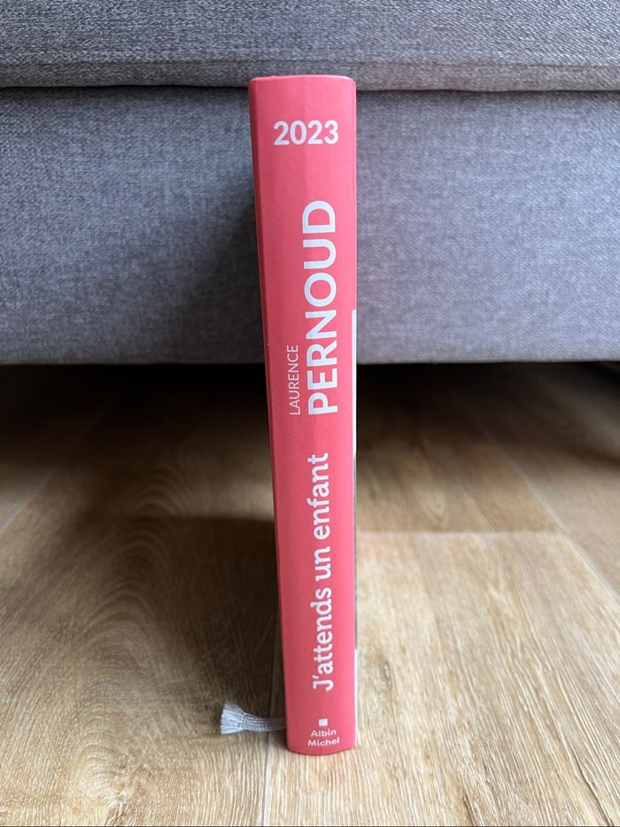 Livre J’attends un enfant de Laurence Pernoud Édition 2023 Neuf - photo numéro 4
