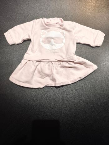 Robe Karl Lagerfeld 1mois