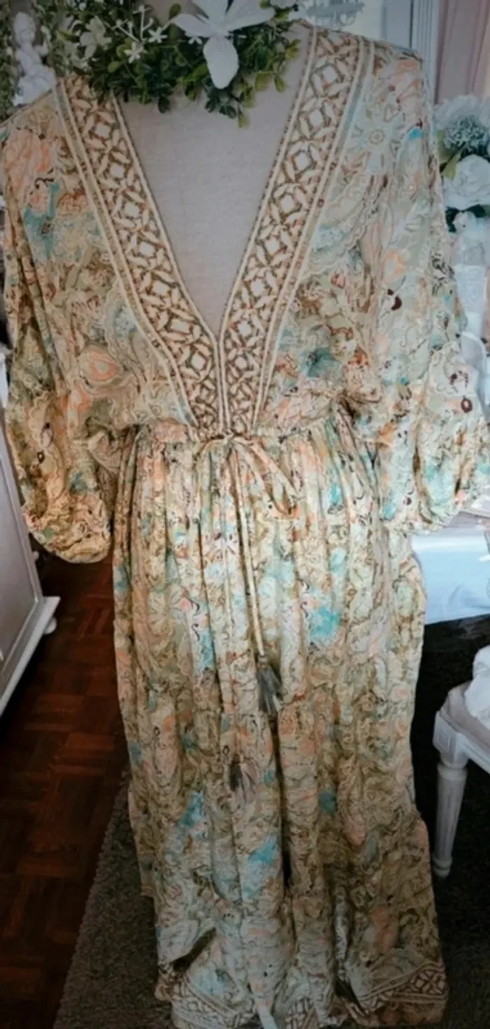 Robe bohème longue en soie vert multicolore Taille 40 Neuve - photo numéro 2