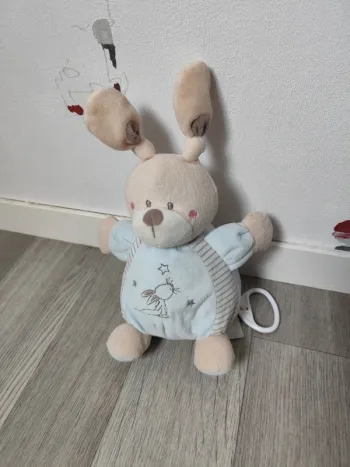 Doudou musical bleu