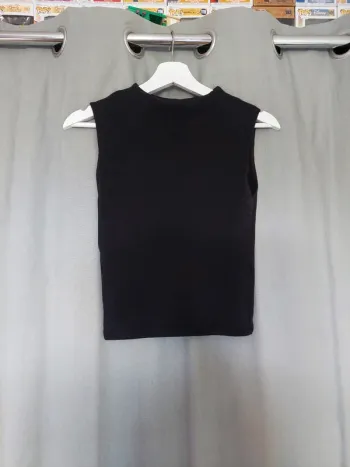 Top noir col cheminé Zara – Taille L – très bon état
