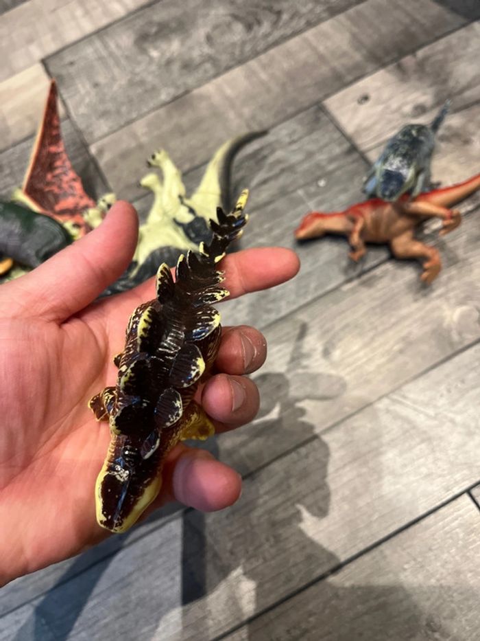 Lot dinosaures - photo numéro 12