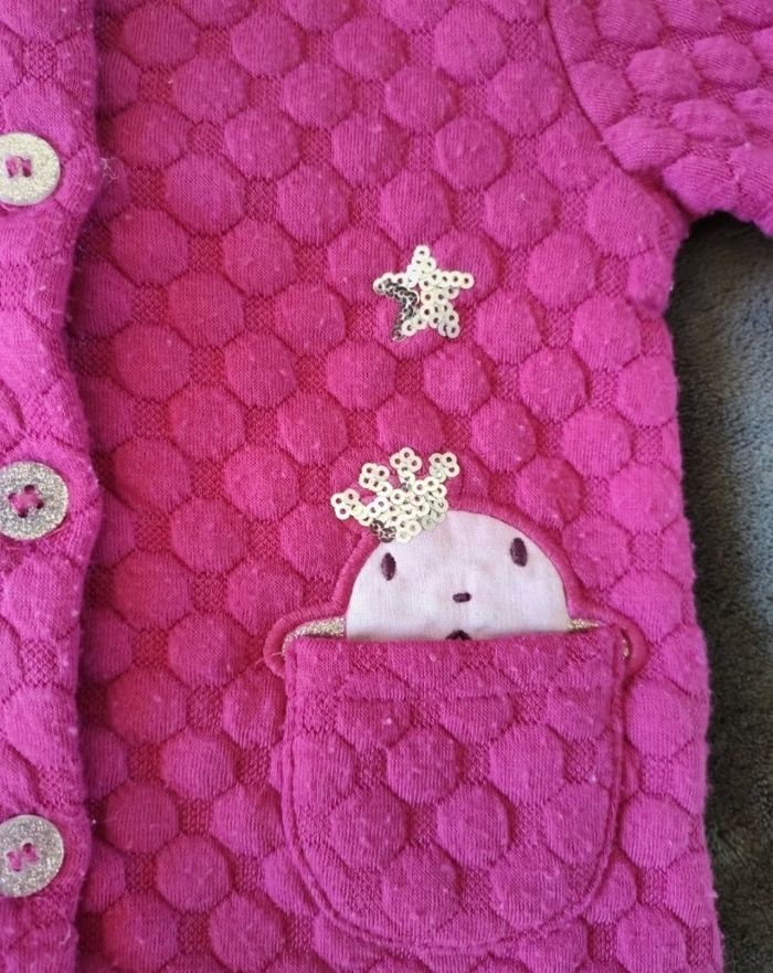 Gilet avec boutons - photo numéro 3