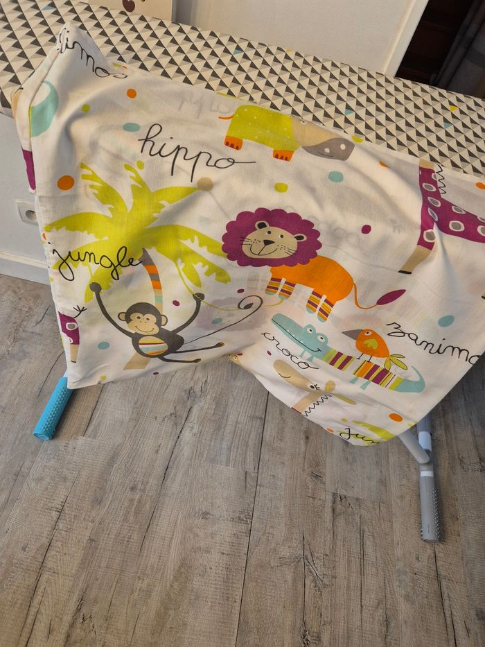 Ensemble housse de couette et taie d'oreillers - photo numéro 2
