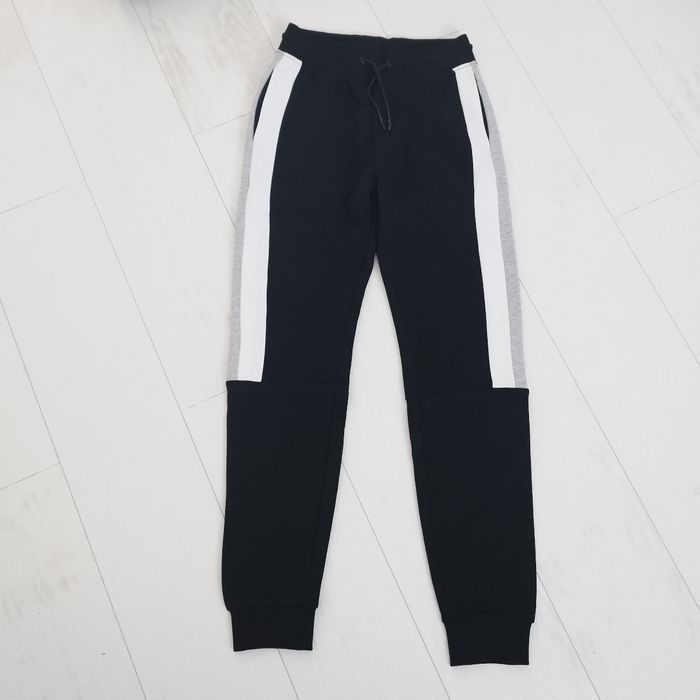 Jogging slim taille XS (14 ans) - photo numéro 2