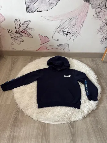 Pull à capuche Puma 7/8 ans