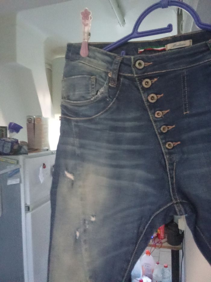 Jean please taille M. Très jolie très confortable très jolie très confortable - photo numéro 10