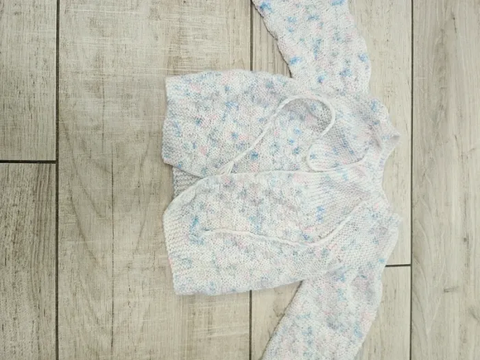 Brassière naissance / gilet laine bébé