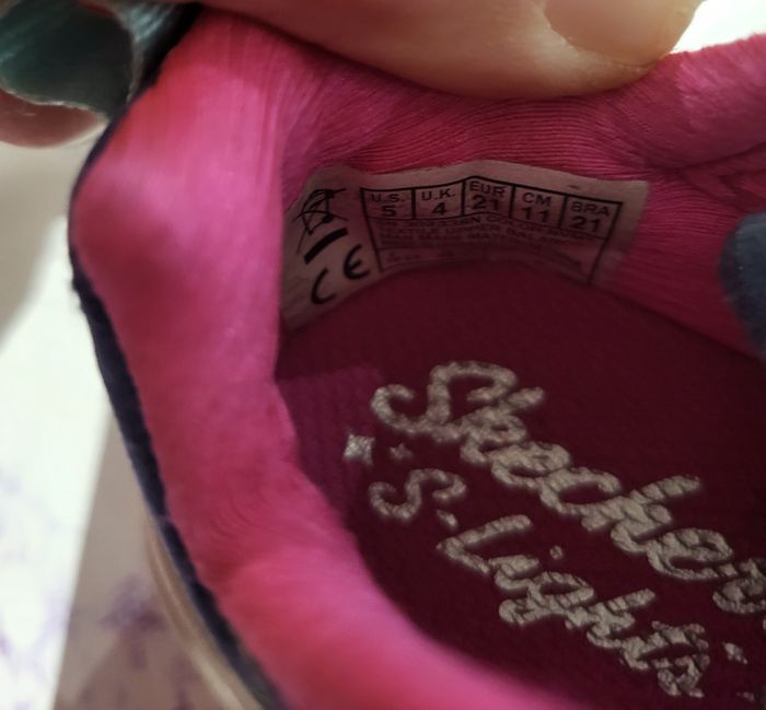 Baskets fille qui brillent en 21 Skechers lights - photo numéro 5