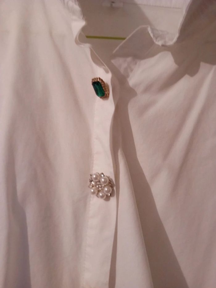 Chemise blanche - photo numéro 3