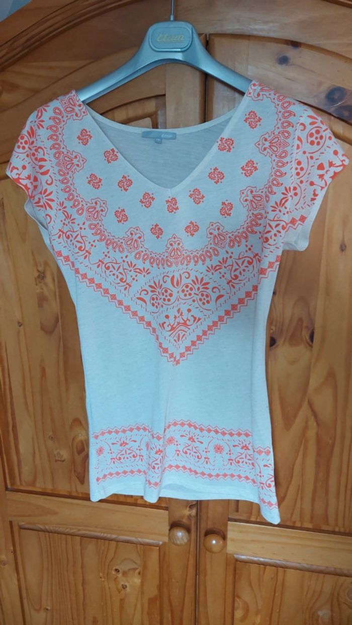 Tee-shirt Etam en XS. - photo numéro 1