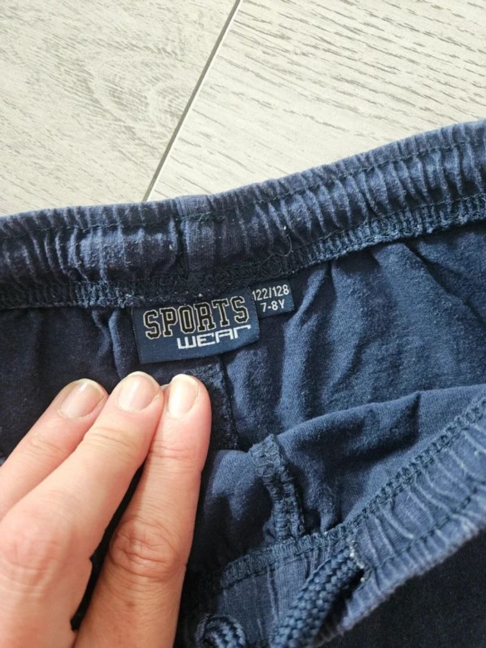 Short bleu marine sport Wear 7/8 ans - photo numéro 3