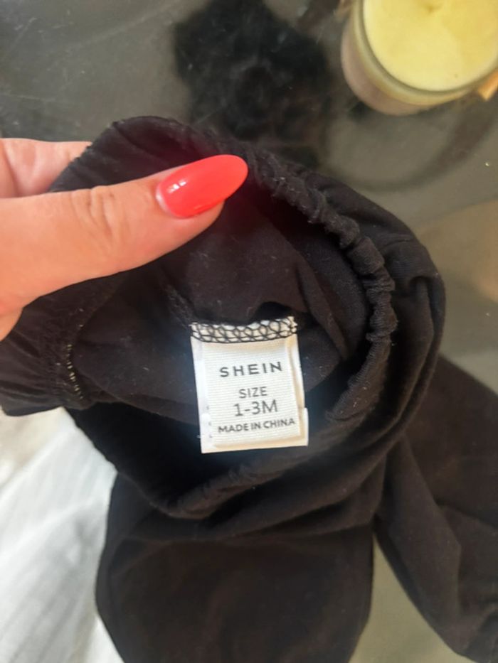 Pantalon et bonnet - photo numéro 2