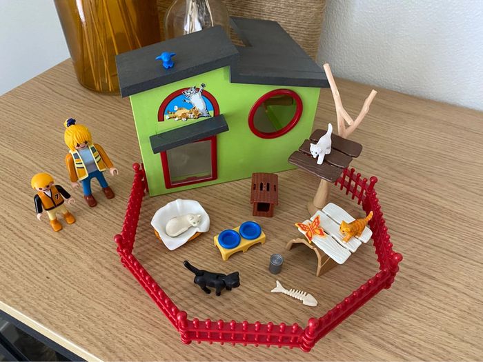 Maison des chats Playmobil