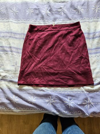 Jupe bordeaux foncé